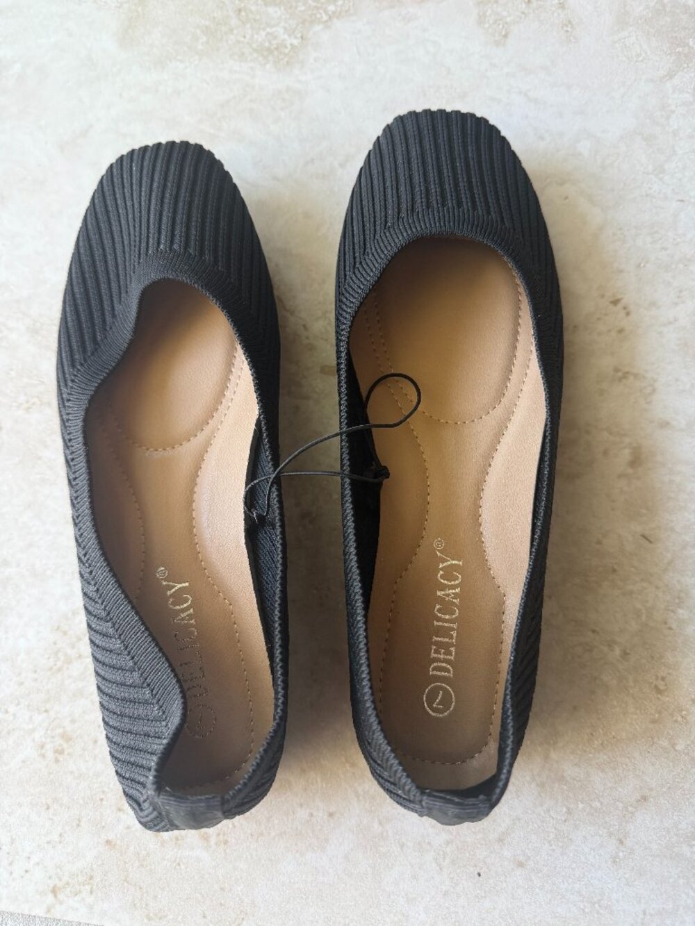 DELICACY Black Ribbed Knit Ballet Flats Size 7